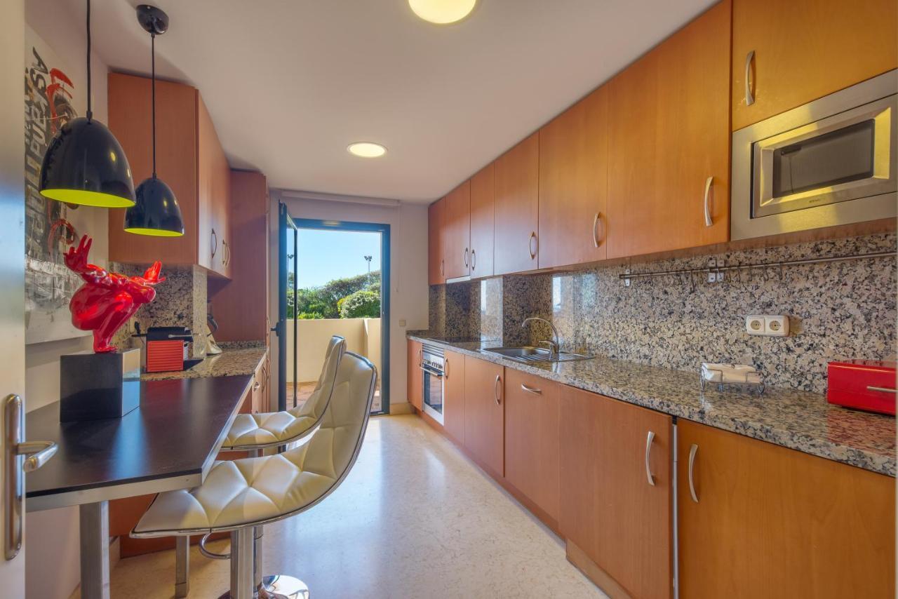 Capanes Del Golf Luxury Apartment Benahavís Eksteriør billede